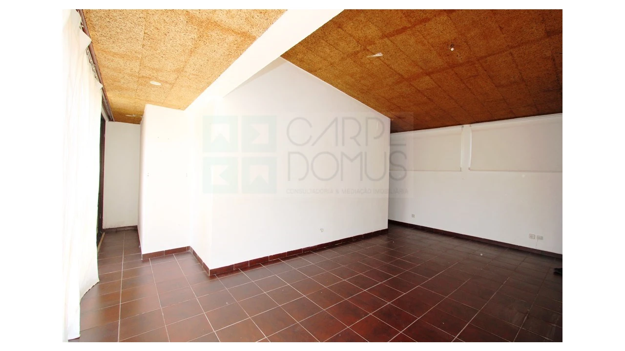 Moradia T6 para Venda em Carcavelos e Parede Foto 50