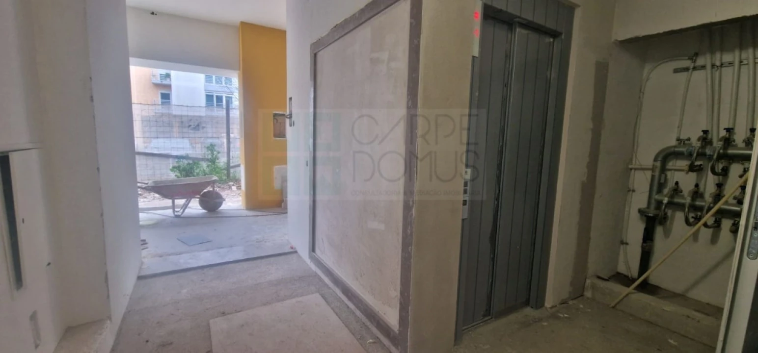 Apartamento T3 para Venda em Vialonga Foto 39