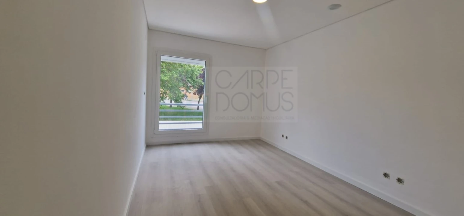 Apartamento T3 para Venda em Vialonga Foto 40