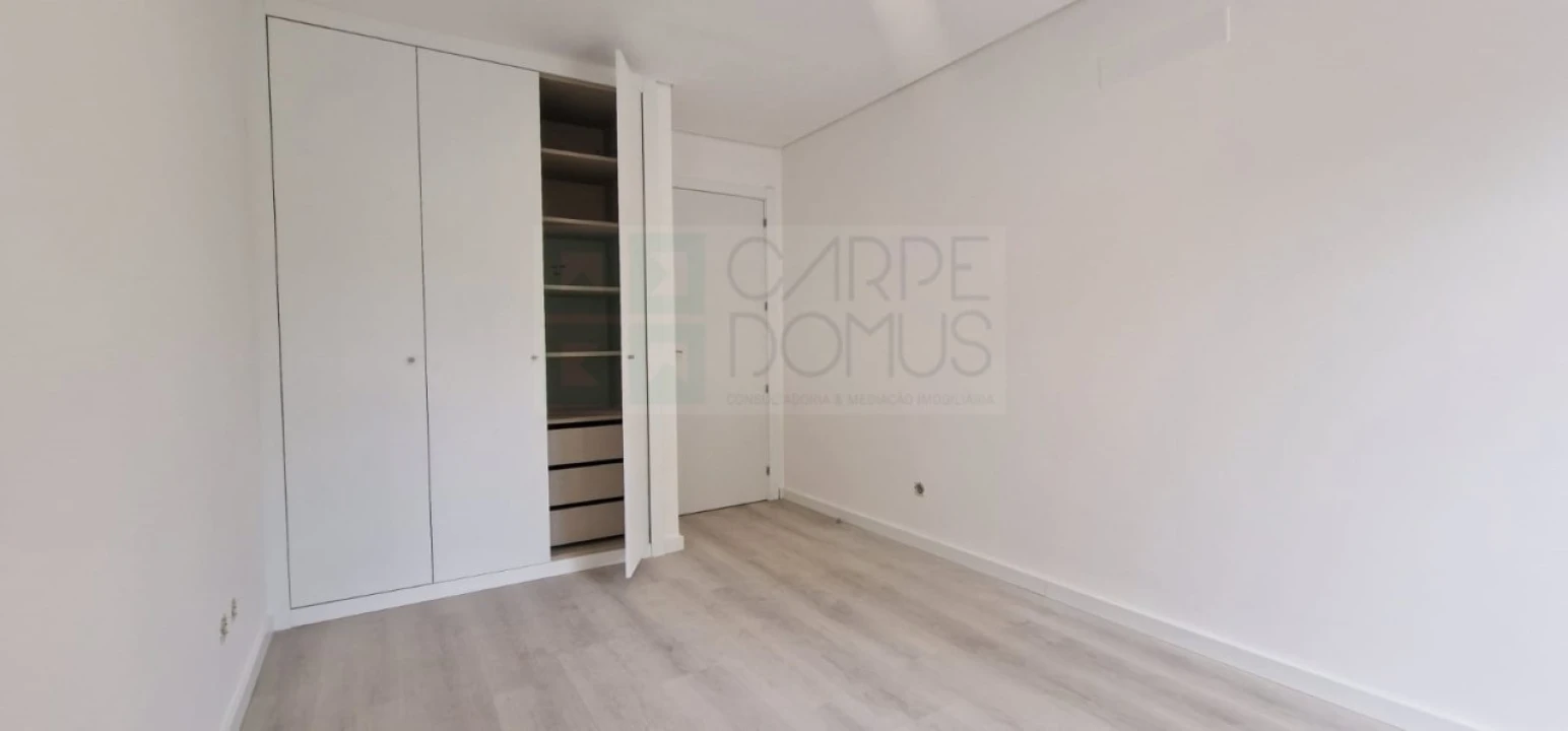Apartamento T3 para Venda em Vialonga Foto 45