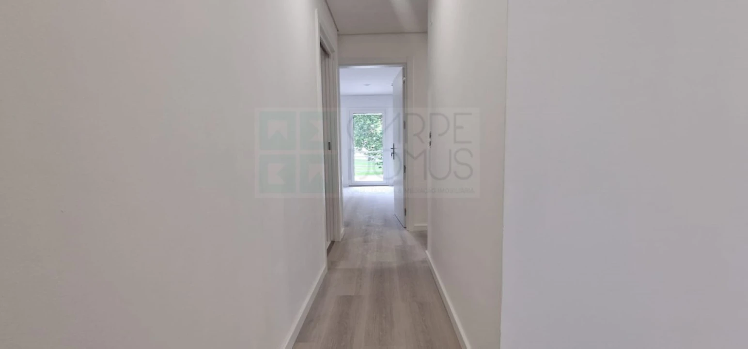 Apartamento T3 para Venda em Vialonga Foto 53