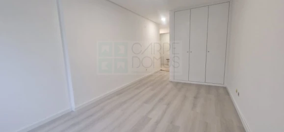 Apartamento T3 para Venda em Vialonga