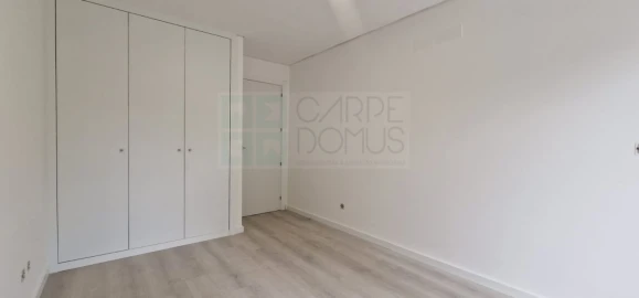Apartamento T3 para Venda em Vialonga