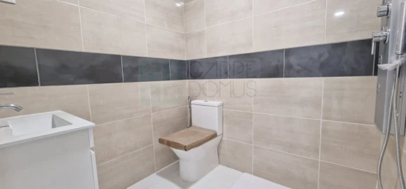 Apartamento T3 para Venda em Vialonga