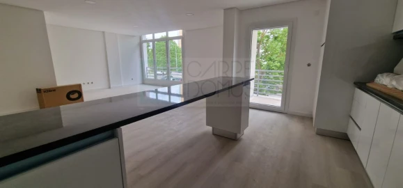 Apartamento T3 para Venda em Vialonga