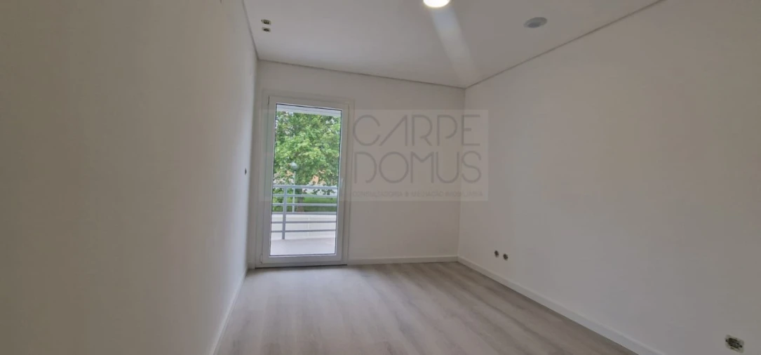 Apartamento T3 para Venda em Vialonga Foto 46