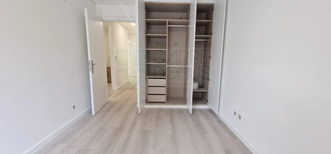 Apartamento T3 para Venda em Vialonga Foto 49