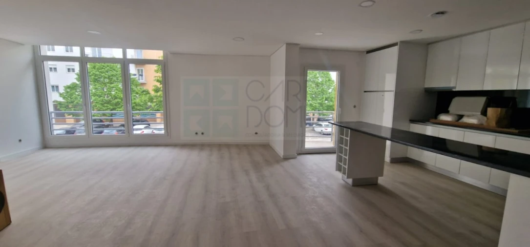 Apartamento T3 para Venda em Vialonga Foto 59