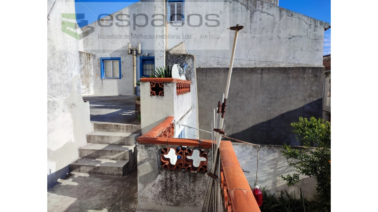 Moradia T4 para Venda em Fratel Foto 13