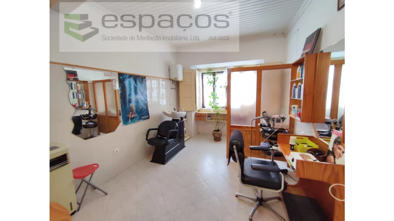 Moradia T4 para Venda em Fratel Foto 20