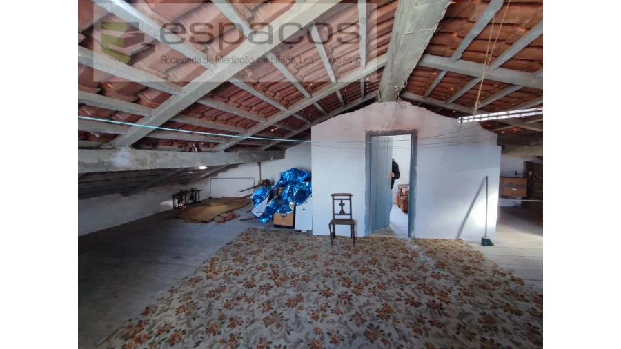 Moradia T4 para Venda em Fratel Foto 22