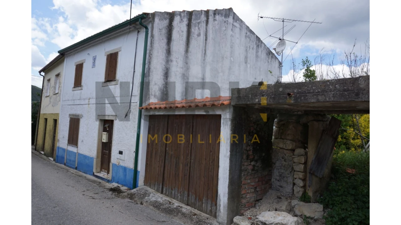 Quinta T4 para Venda em Zambujal Foto 1