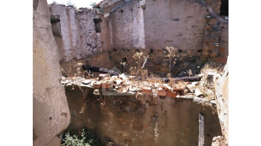 Quinta T1 para Venda em Pedrogão Grande Foto 3