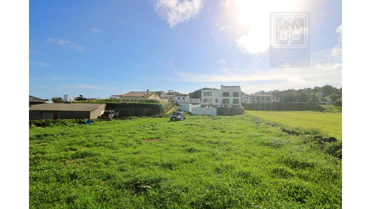 Terreno para Venda em Fajã de Cima Foto 17