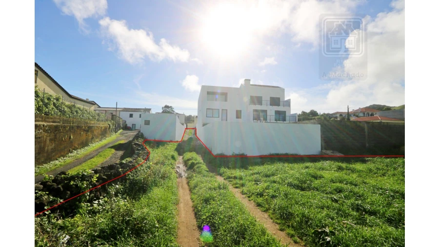 Terreno para Venda em Fajã de Cima Foto 13