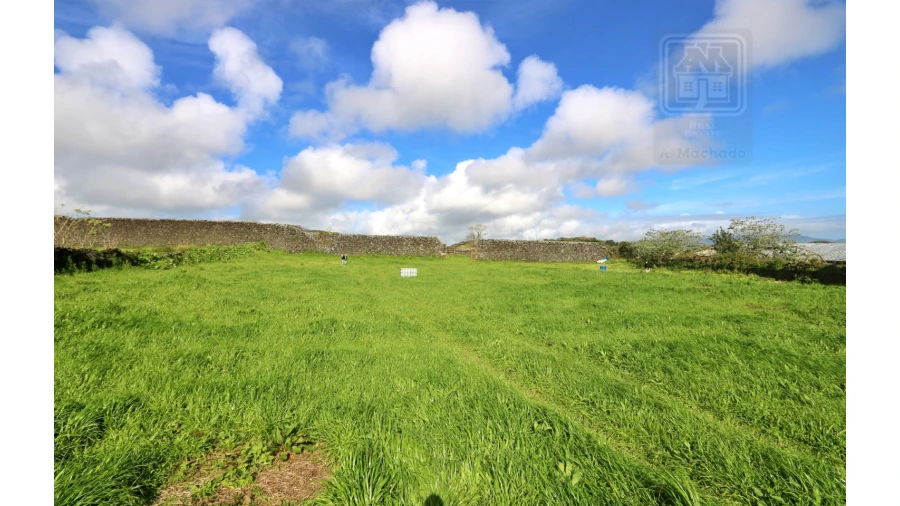 Terreno para Venda em Fajã de Cima Foto 18