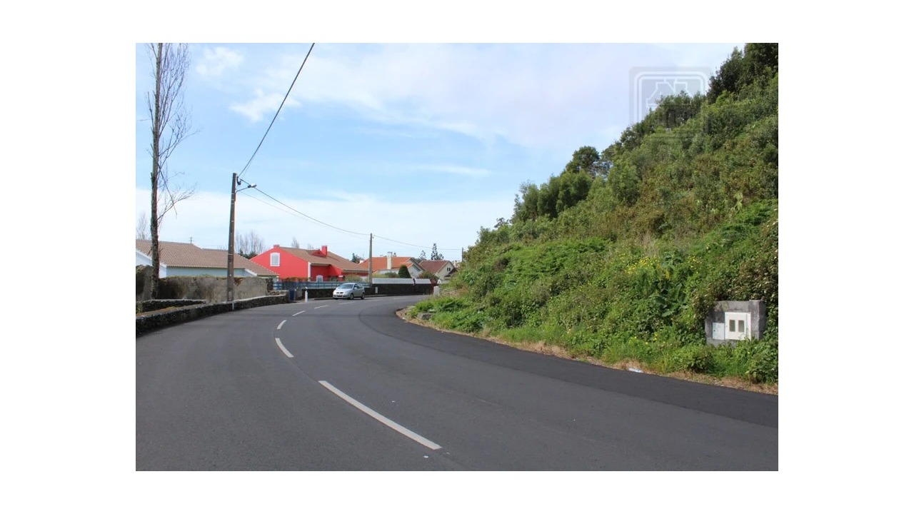 Terreno para Venda em Terra Chã Foto 1