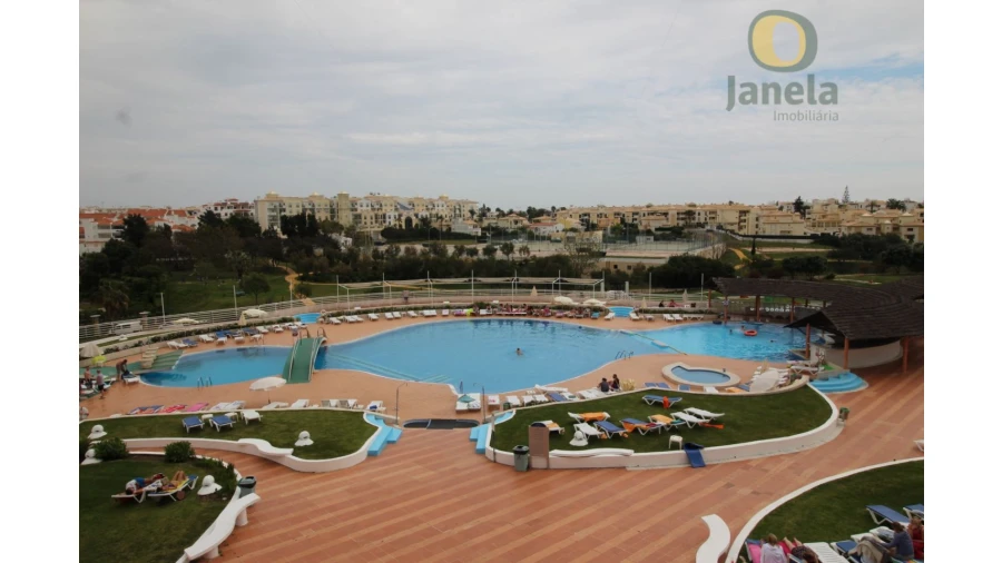 Apartamento para Venda em Albufeira e Olhos de Água