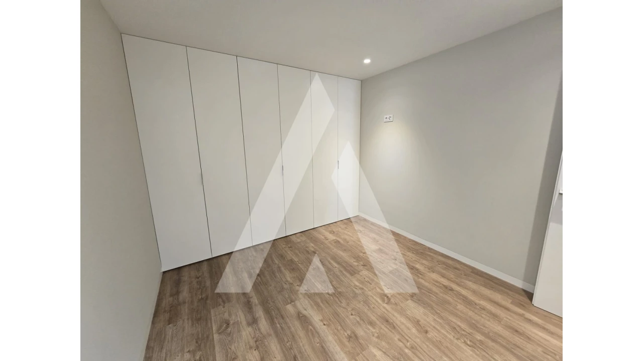 Apartamento T3 para Venda em Santa Maria Maior e Monserrate e Meadela Foto 18