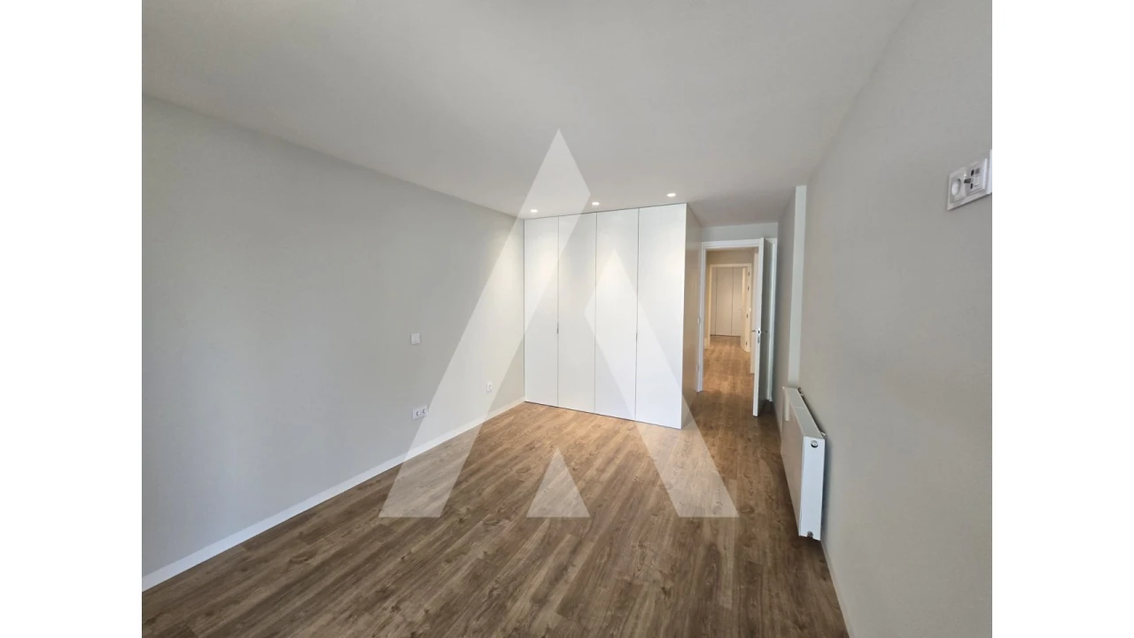 Apartamento T3 para Venda em Santa Maria Maior e Monserrate e Meadela Foto 23