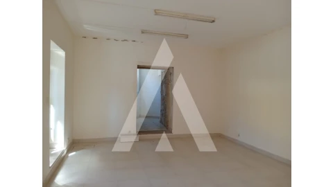Moradia T1 para Venda em Vila de Punhe