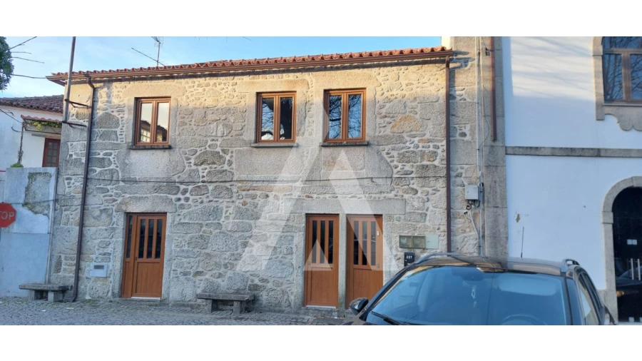 Moradia T1 para Venda em Vila de Punhe Foto 2