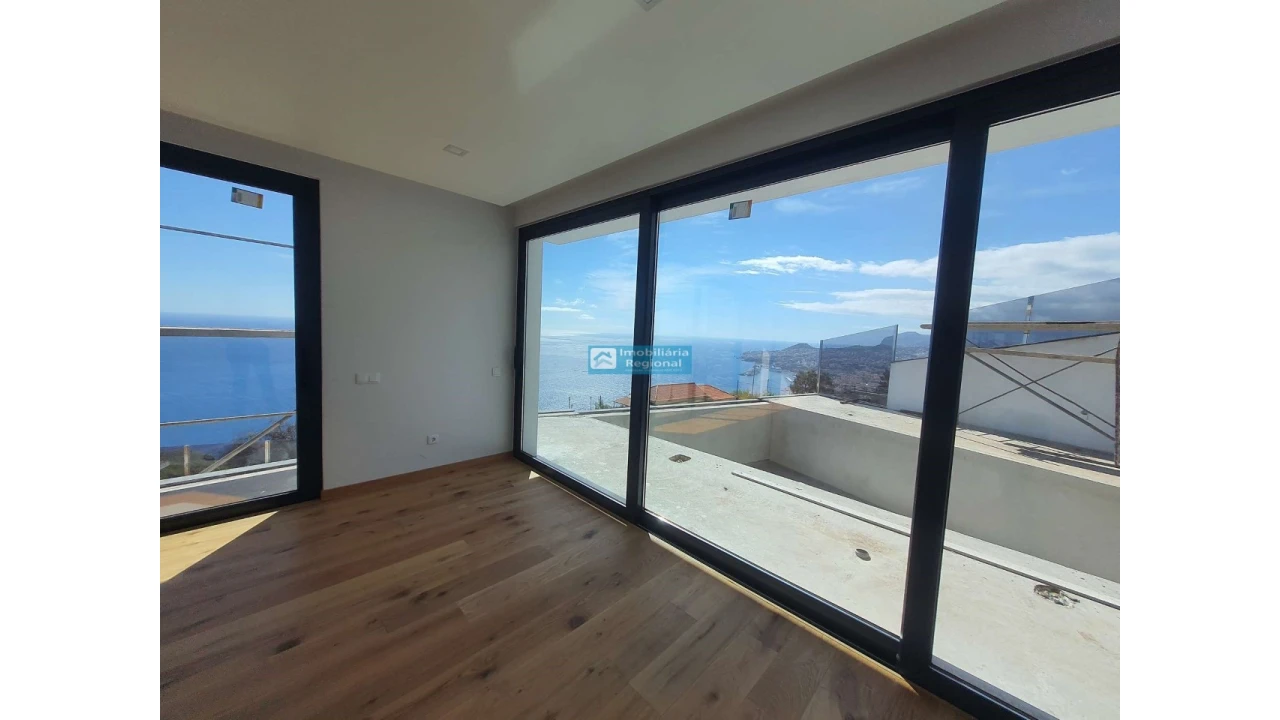 Moradia T3 para Venda em São Gonçalo Foto 16