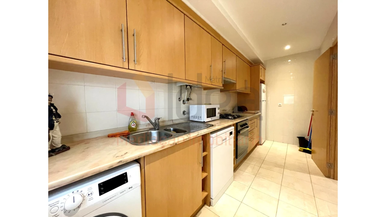 Apartamento T2 para Venda em Sesimbra (Santiago) Foto 16