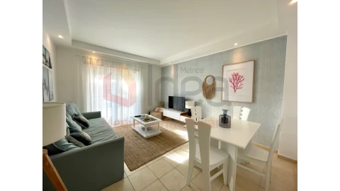 Apartamento T2 para Venda em Sesimbra (Santiago)