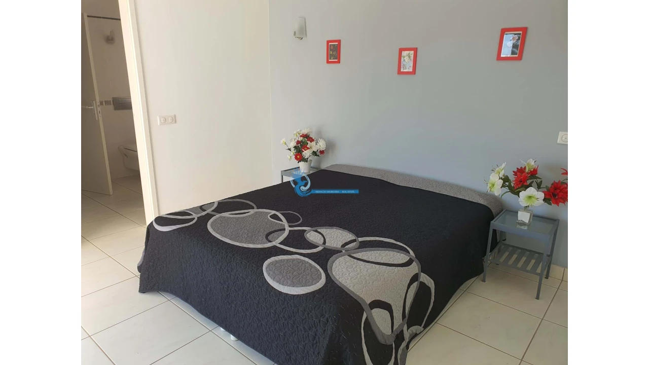 Moradia T3 para Venda em Odiaxere Foto 18