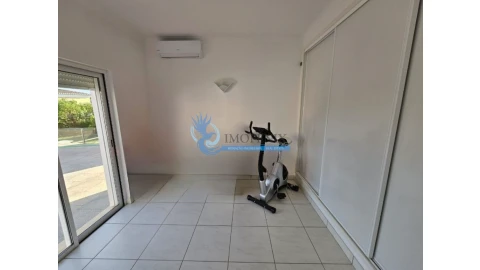 Moradia T3 para Venda em Odiaxere