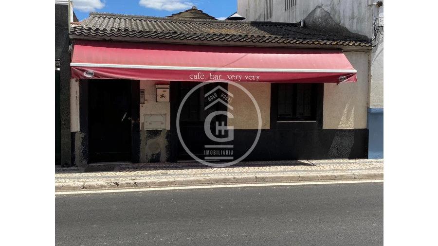 Negócio para Venda em Alpiarça Foto 1