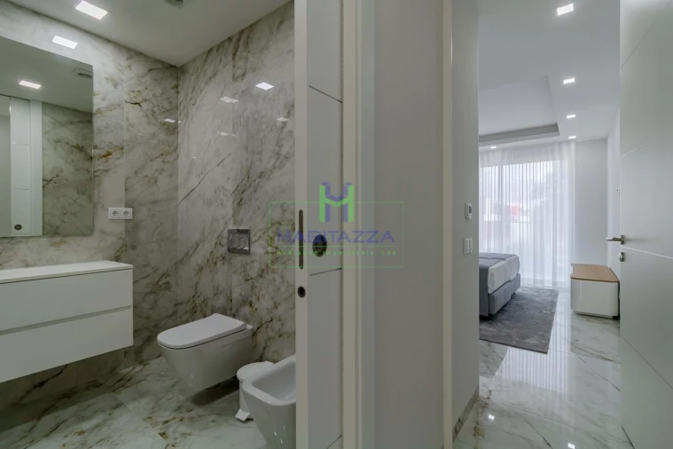 Apartamento T2 para Venda em Lagos (São Sebastião e Santa Maria) Foto 18