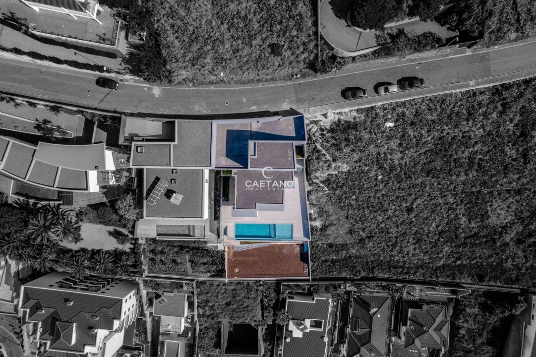 Moradia T4 para Venda em São Martinho Foto 42