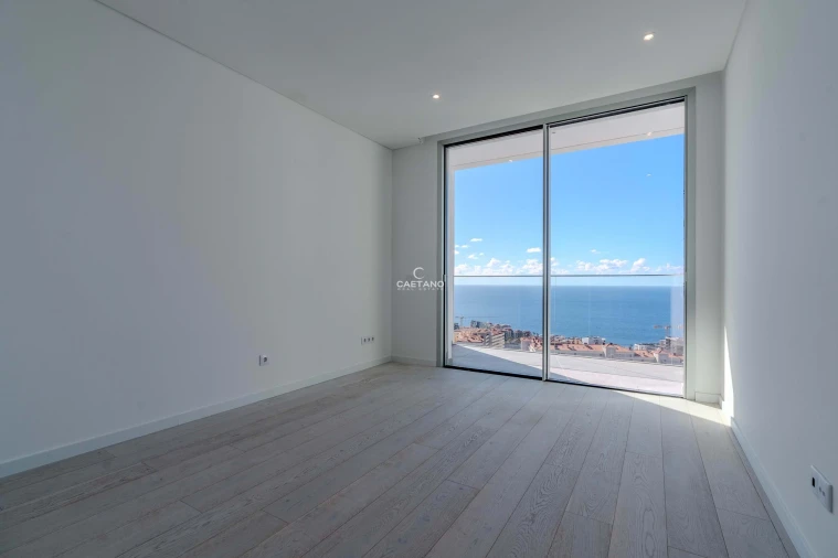 Moradia T4 para Venda em São Martinho Foto 21