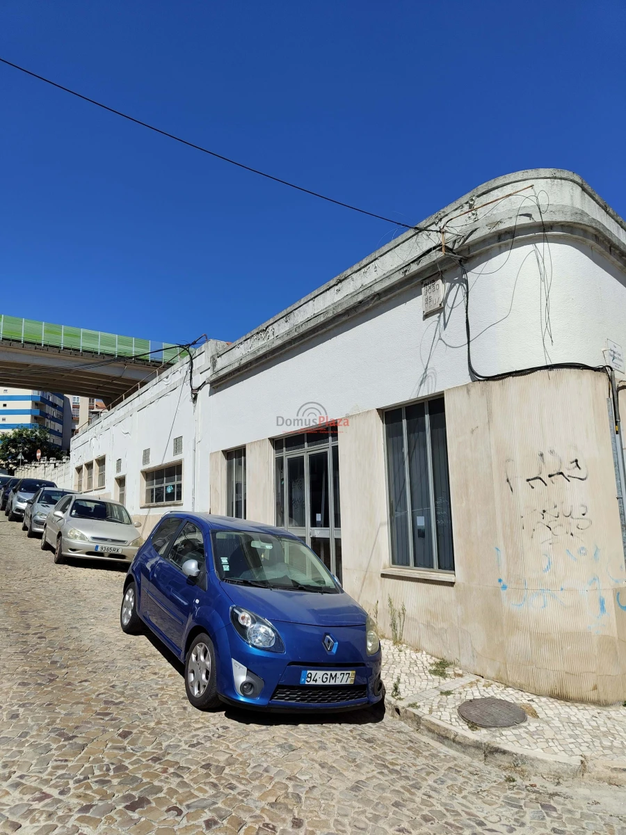 Prédio para Venda em Vila Franca de Xira Foto 7