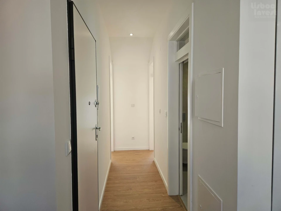 Apartamento T2 para Venda em São Vicente Foto 19