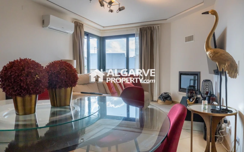 Apartamento T3 para Venda em Quarteira Foto 8