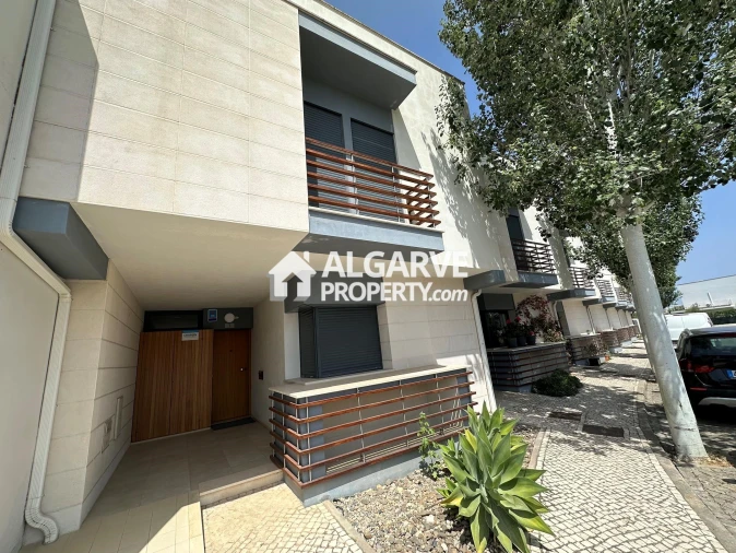 Apartamento T3 para Venda em Quarteira Foto 45