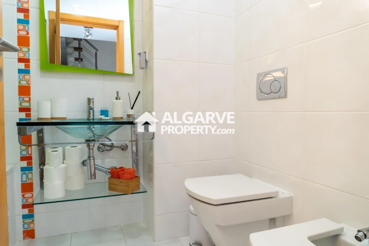 Apartamento T3 para Venda em Quarteira Foto 36