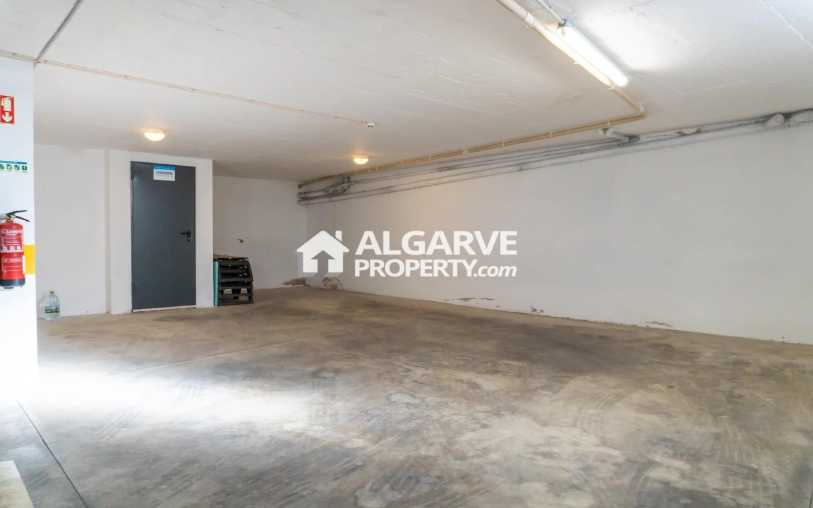 Apartamento T3 para Venda em Quarteira Foto 44