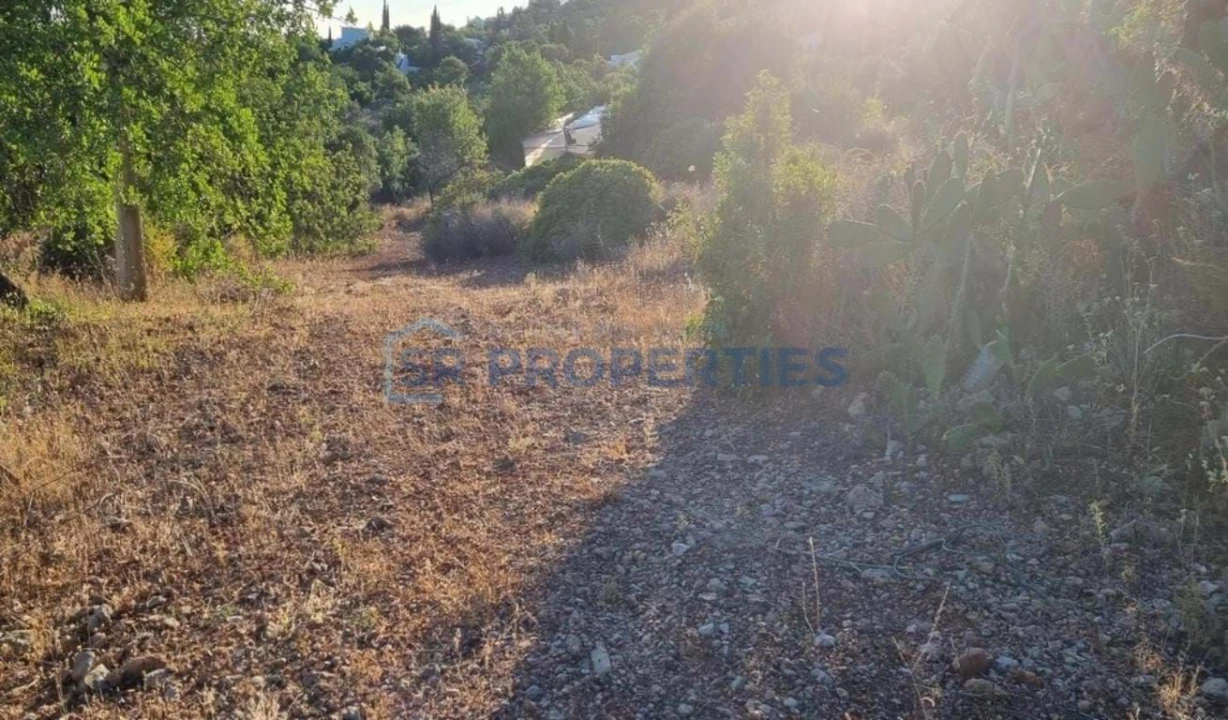 Terreno para Venda em Faro (Sé e São Pedro) Foto 3