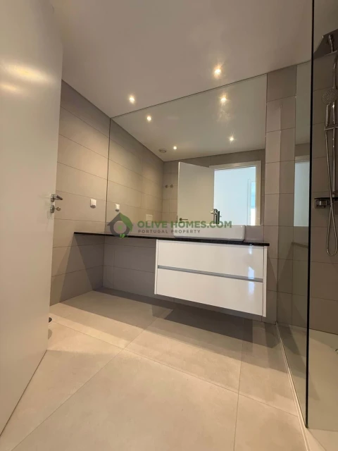 Apartamento T3 para Venda em Lagos (São Sebastião e Santa Maria)