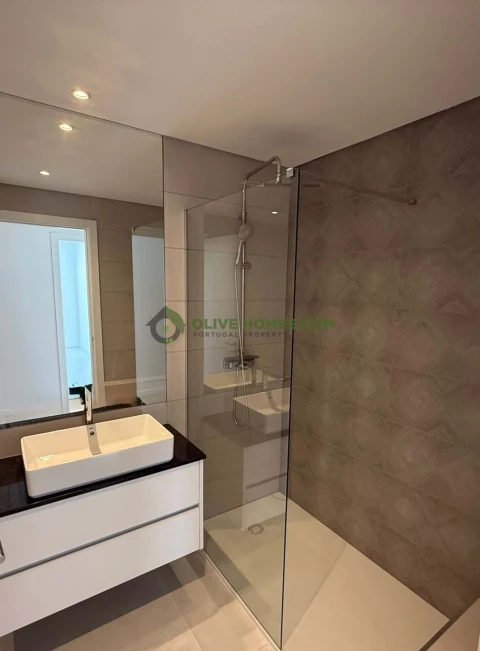 Apartamento T3 para Venda em Lagos (São Sebastião e Santa Maria)