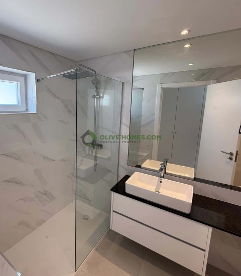 Apartamento T3 para Venda em Lagos (São Sebastião e Santa Maria)