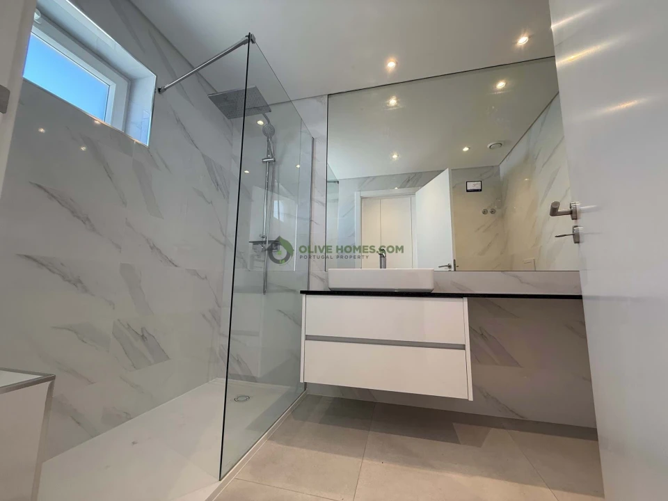 Apartamento T3 para Venda em Lagos (São Sebastião e Santa Maria) Foto 11