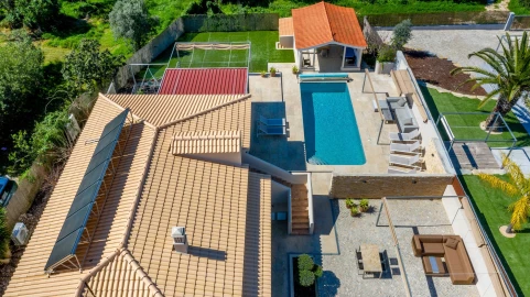 Moradia T4 para Venda em Almancil