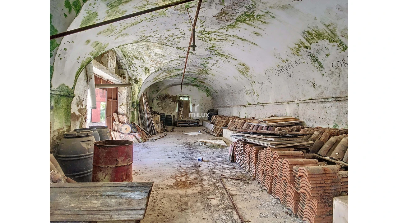Prédio para Venda em Caia, São Pedro e Alcáçova Foto 10