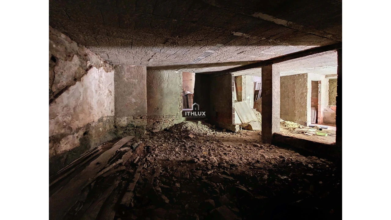 Prédio para Venda em Caia, São Pedro e Alcáçova Foto 18