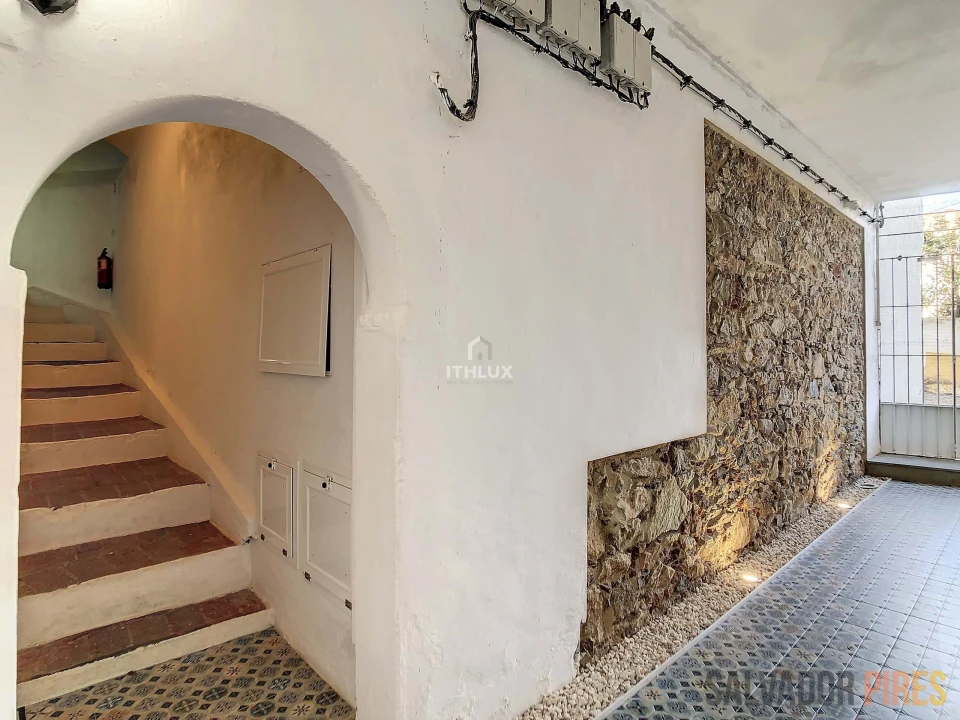 Prédio para Venda em Caia, São Pedro e Alcáçova Foto 57